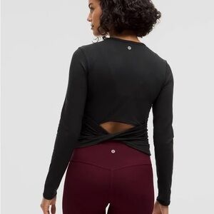 lululemon athletica Black Long Sleeve Twist-Back Top - BNWT - Size 8